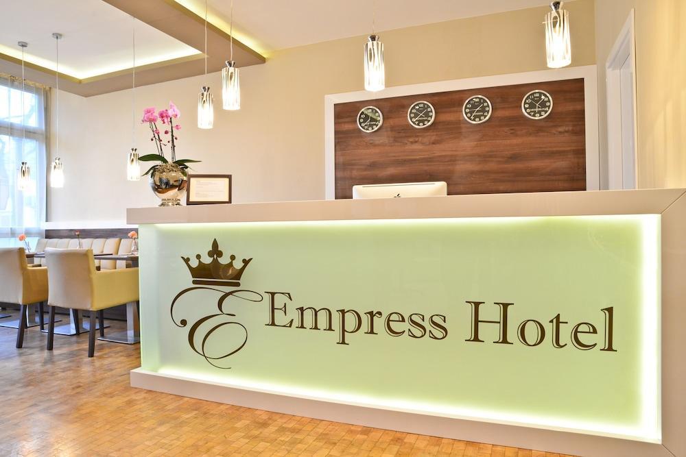 Empress Boutique 3*