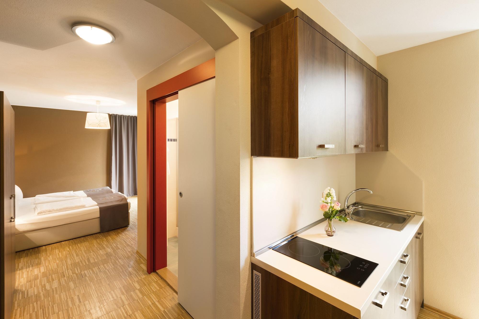 Empress Boutique Hotel